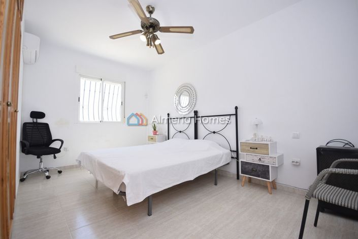 Image No.29-4 Bed Villa for sale