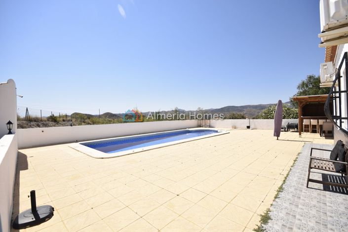 Image No.8-4 Bed Villa for sale