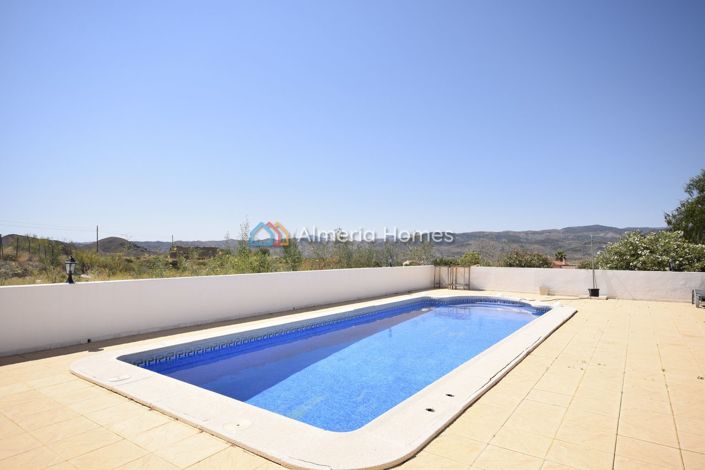 Image No.9-4 Bed Villa for sale