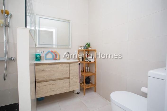 Image No.14-3 Bed Villa for sale