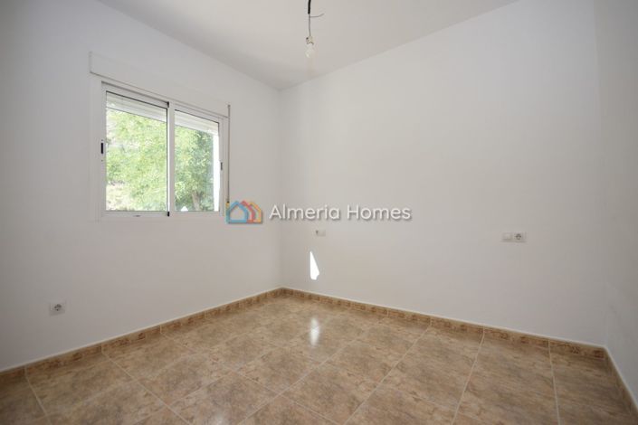 Image No.17-3 Bed Villa for sale