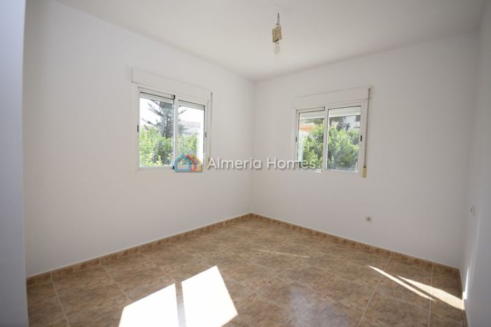 Image No.19-3 Bed Villa for sale