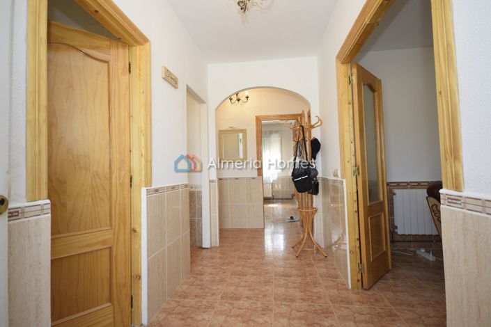 Image No.14-4 Bed Villa for sale
