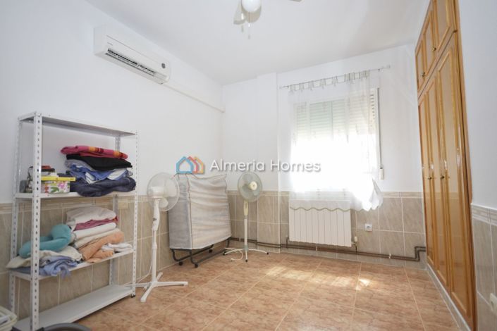 Image No.24-4 Bed Villa for sale