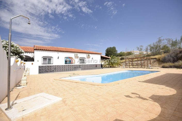 Image No.6-4 Bed Villa for sale