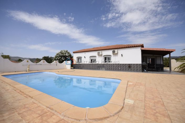 Image No.7-4 Bed Villa for sale