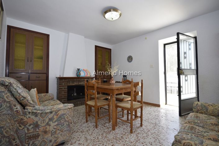 Image No.3-3 Bed Country House for sale
