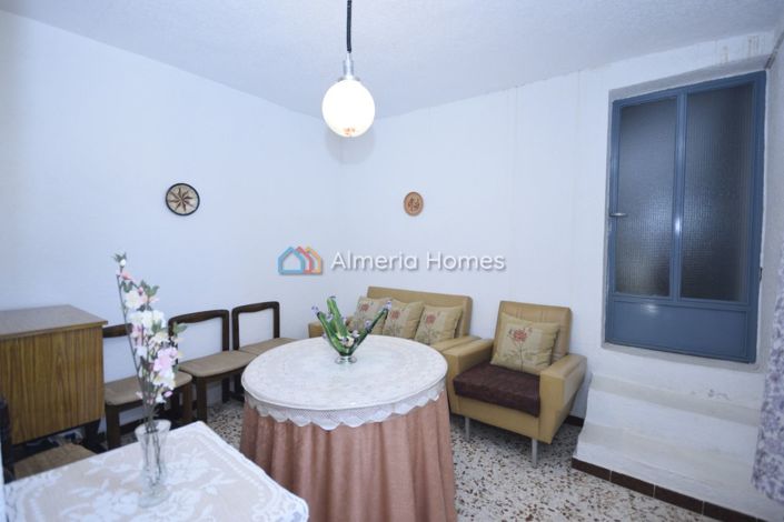 Image No.9-3 Bed Country House for sale