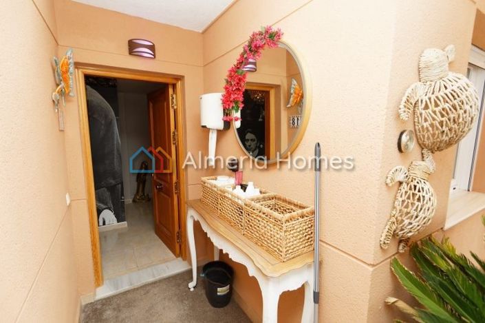 Image No.11-2 Bed Apartment for sale