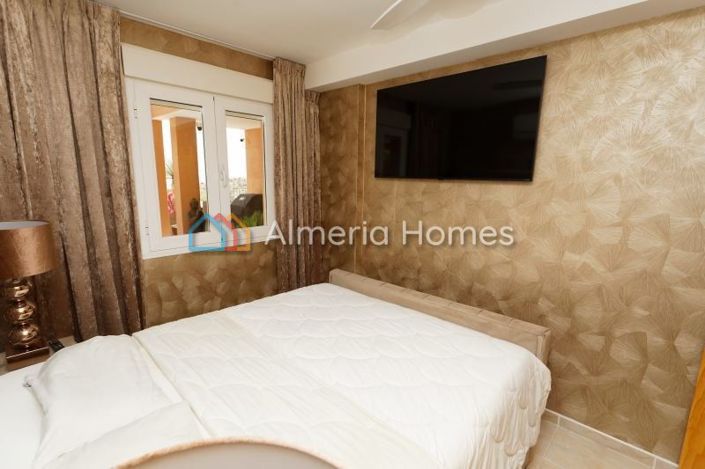Image No.18-2 Bed Apartment for sale