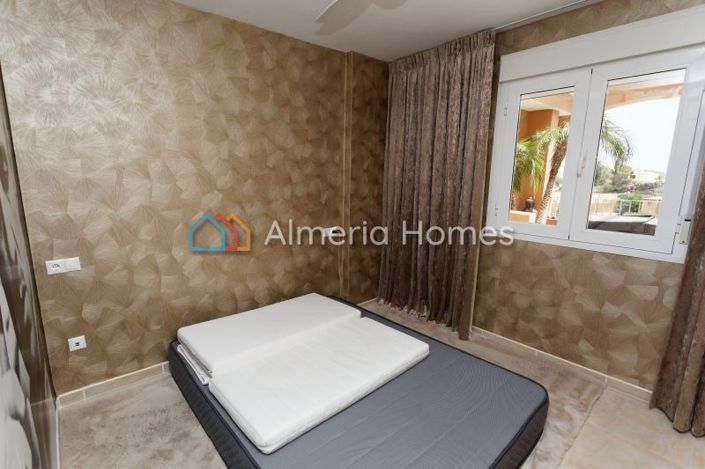 Image No.19-2 Bed Apartment for sale