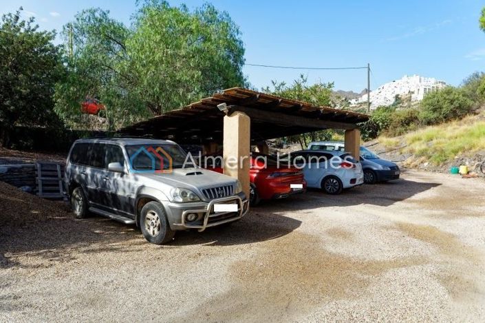 Image No.18-3 Bed Villa for sale