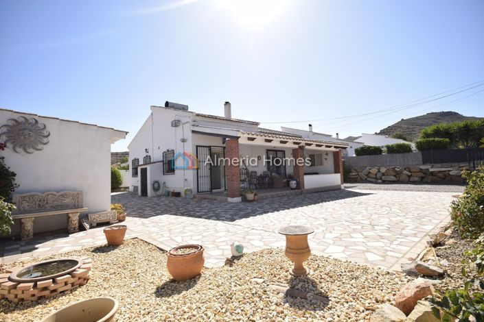 Image No.4-Villa de 2 chambres à vendre à Albánchez