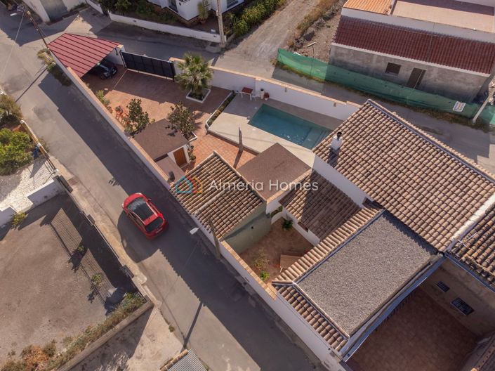 Image No.29-3 Bed Country House for sale