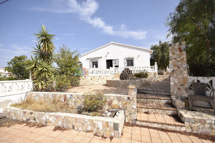 Image No.12-3 Bed Villa for sale