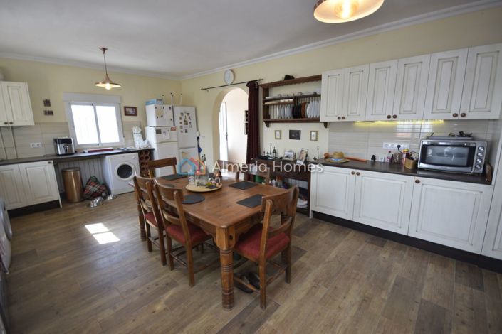 Image No.14-3 Bed Villa for sale