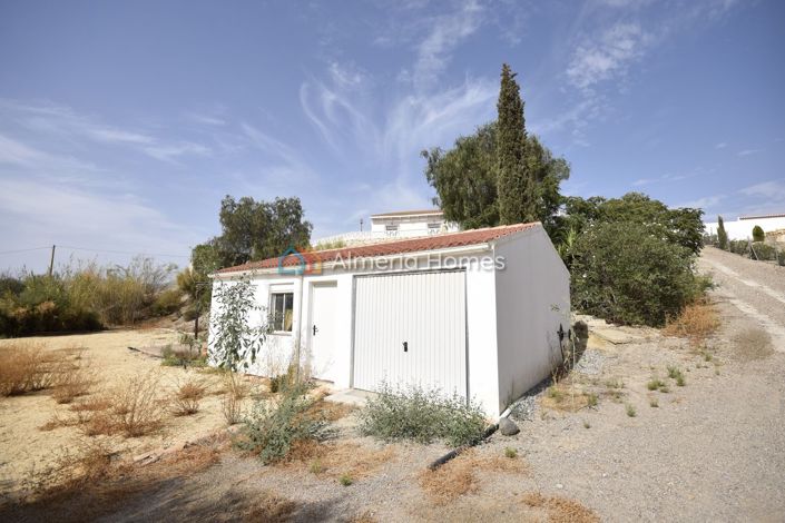 Image No.25-3 Bed Villa for sale