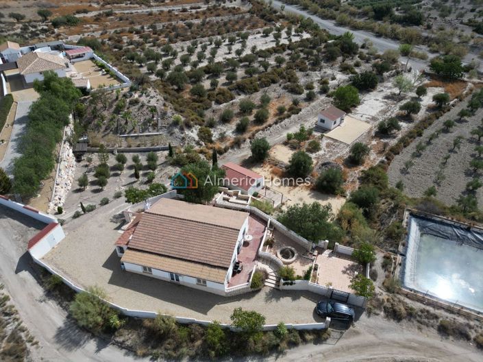 Image No.7-3 Bed Villa for sale