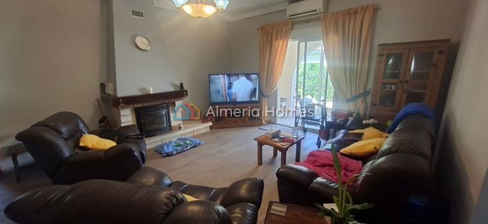 Image No.11-3 Bed Villa for sale