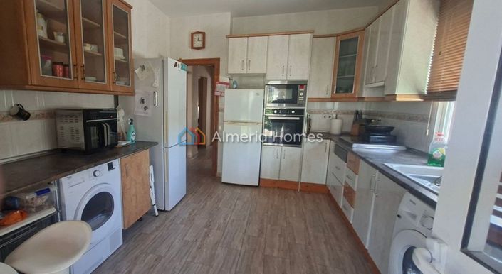 Image No.13-3 Bed Villa for sale