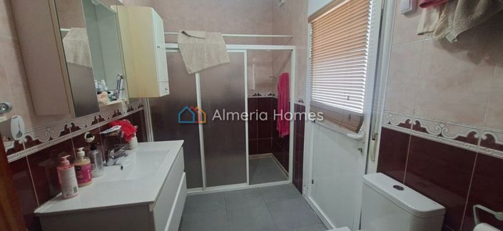 Image No.22-3 Bed Villa for sale