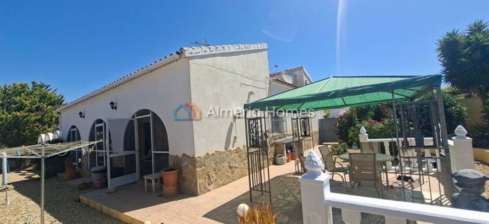 Image No.29-3 Bed Villa for sale