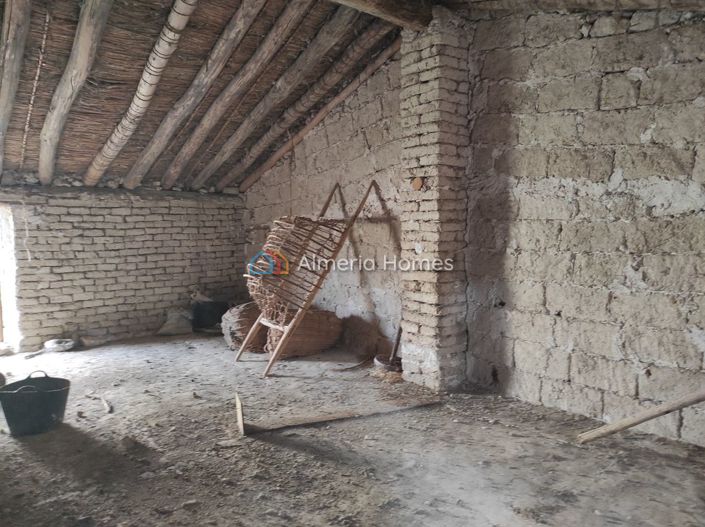 Image No.7-3 Bed Village House for sale
