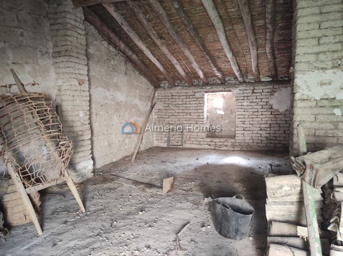 Image No.8-3 Bed Village House for sale