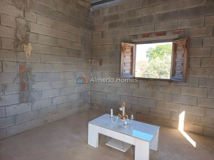 Image No.9-2 Bed Country House for sale