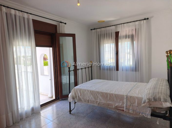 Image No.11-3 Bed Villa for sale