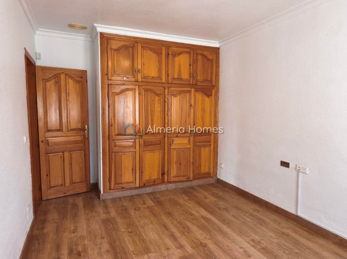 Image No.15-3 Bed Villa for sale