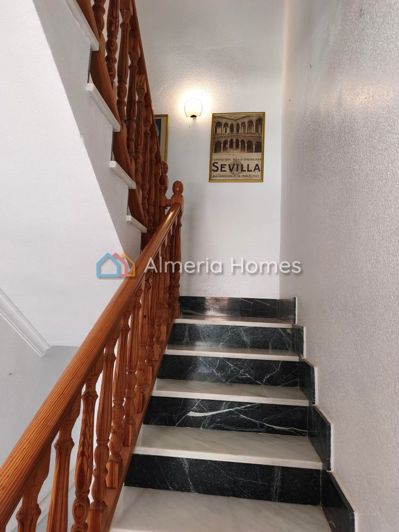 Image No.18-3 Bed Villa for sale