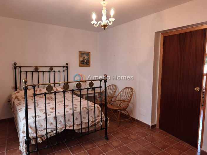 Image No.23-Maison de village de 10 chambres à vendre à Serón