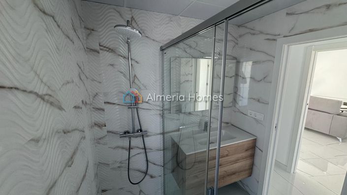 Image No.12-3 Bed Villa for sale