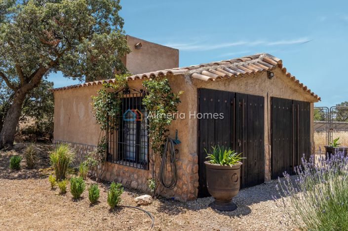Image No.22-4 Bed Villa for sale