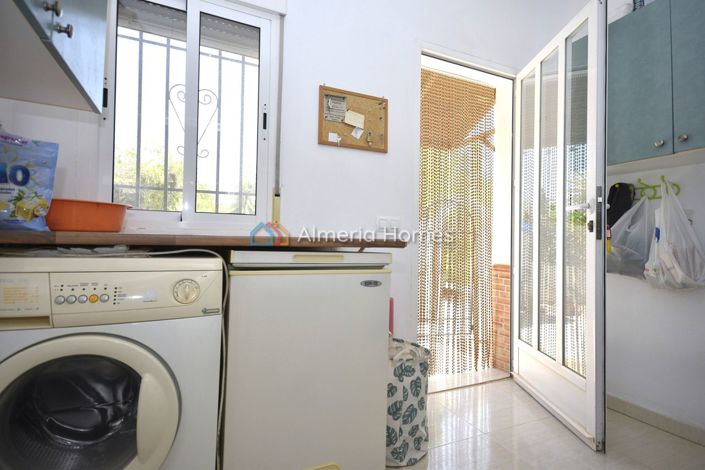 Image No.20-3 Bed Villa for sale