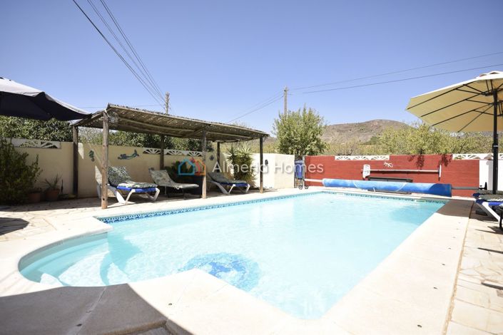 Image No.4-3 Bed Villa for sale