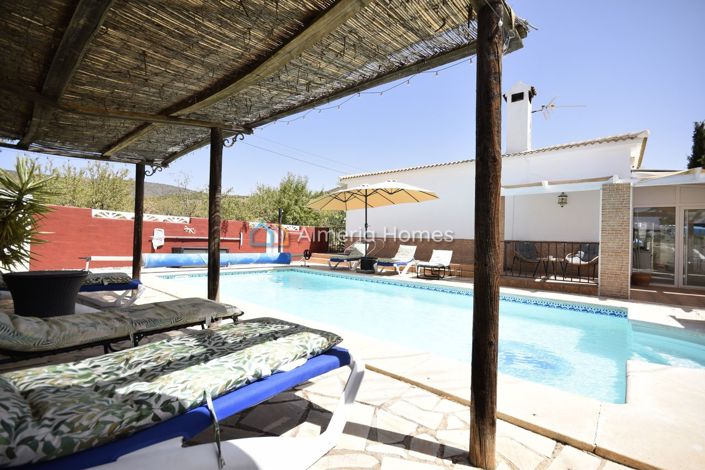 Image No.5-3 Bed Villa for sale