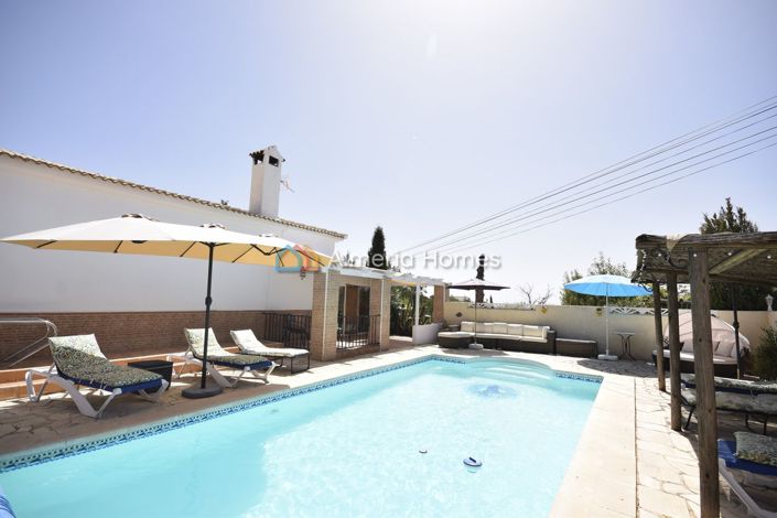 Image No.6-3 Bed Villa for sale