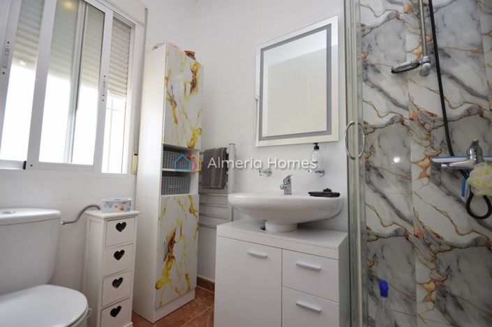 Image No.27-3 Bed Villa for sale