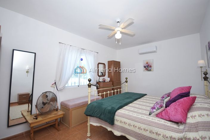 Image No.28-3 Bed Villa for sale