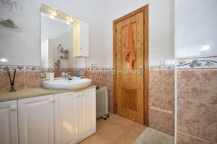 Image No.22-3 Bed Villa for sale
