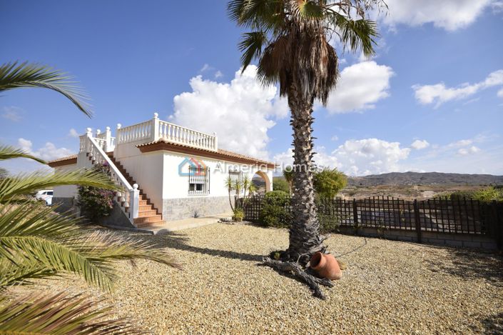 Image No.6-3 Bed Villa for sale