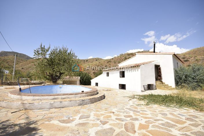 Image No.18-5 Bed Country House for sale