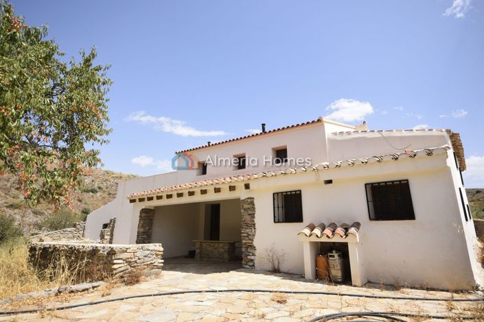 Image No.20-5 Bed Country House for sale