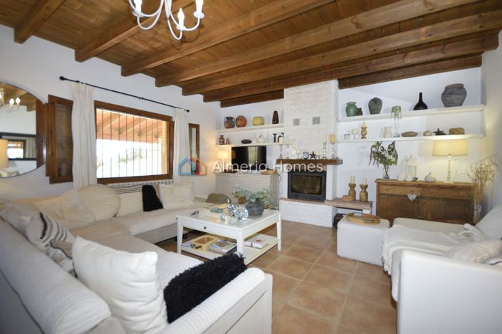 Image No.12-4 Bed Villa for sale