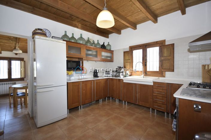 Image No.14-4 Bed Villa for sale