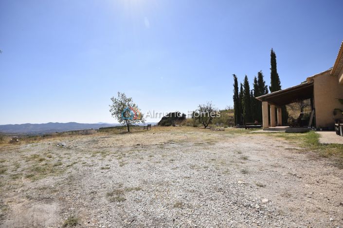 Image No.28-4 Bed Villa for sale