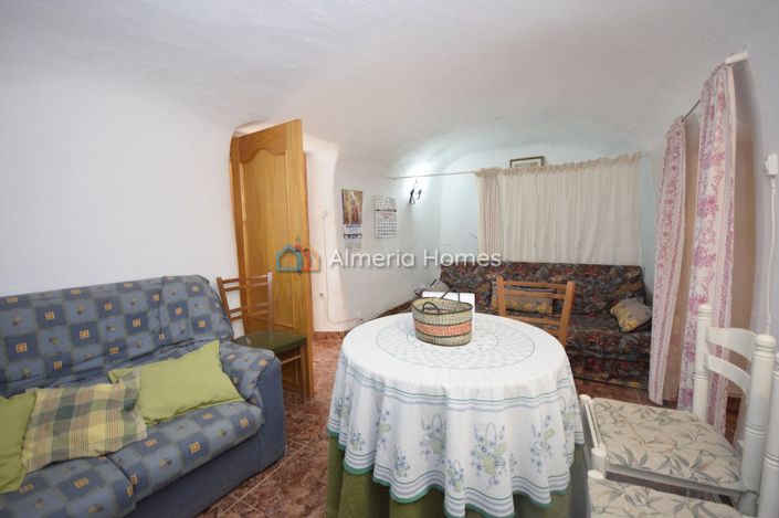 Image No.12-3 Bed Villa for sale