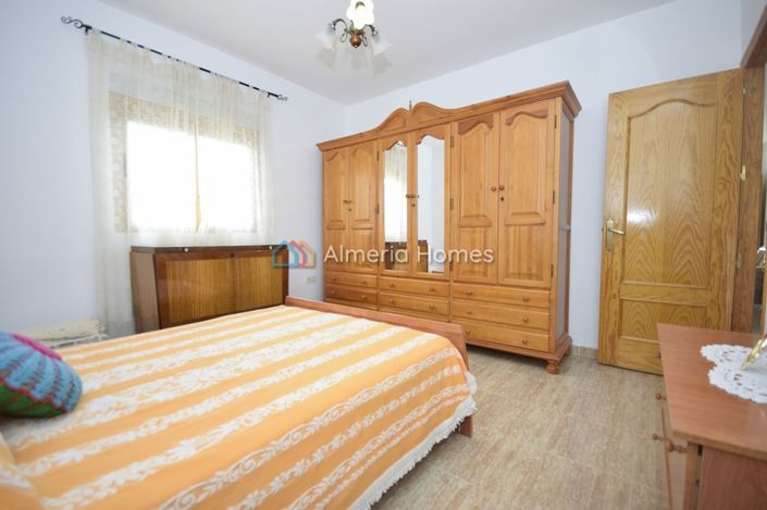 Image No.18-3 Bed Villa for sale